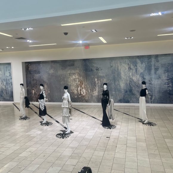 Meet your Posher, Kimberly - Picture 7 of 9